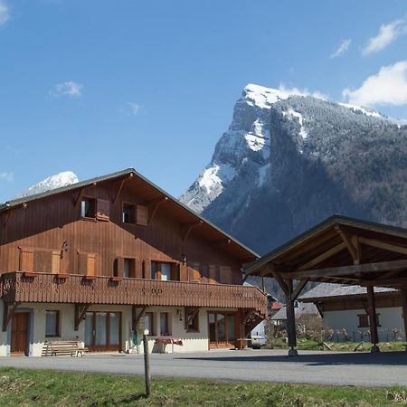 Particulier Loue 2 Appartements Communicants Dans Chalet A Samoens Jusqu A 16 Couchages Exteriér fotografie