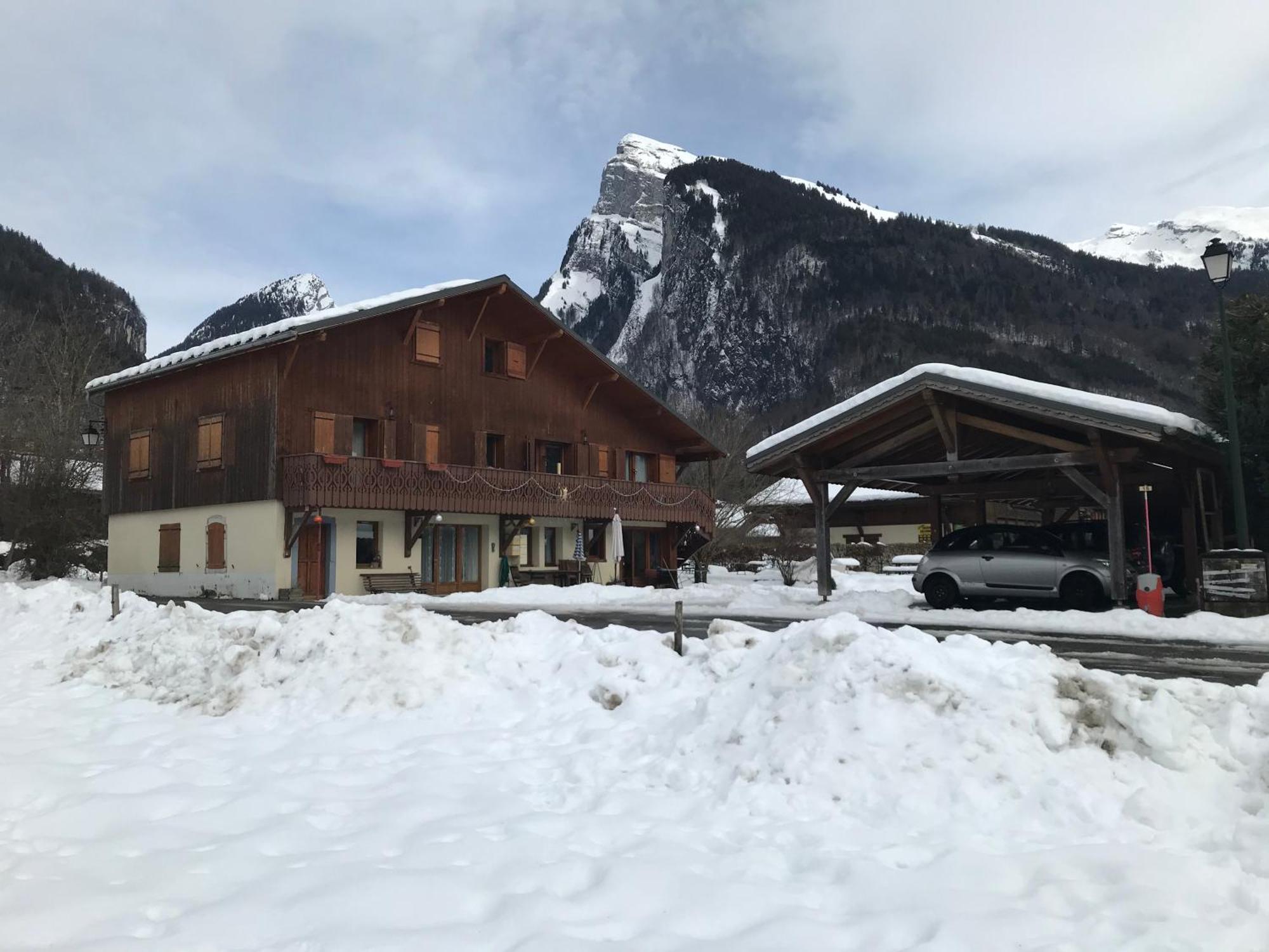 Particulier Loue 2 Appartements Communicants Dans Chalet A Samoens Jusqu A 16 Couchages Exteriér fotografie